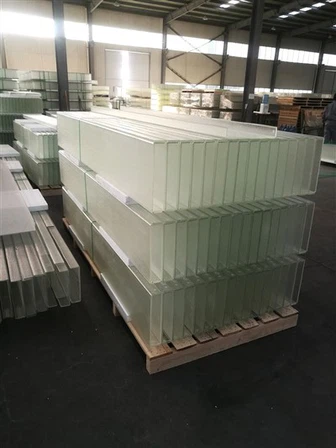 شكل الزجاج المصبوب